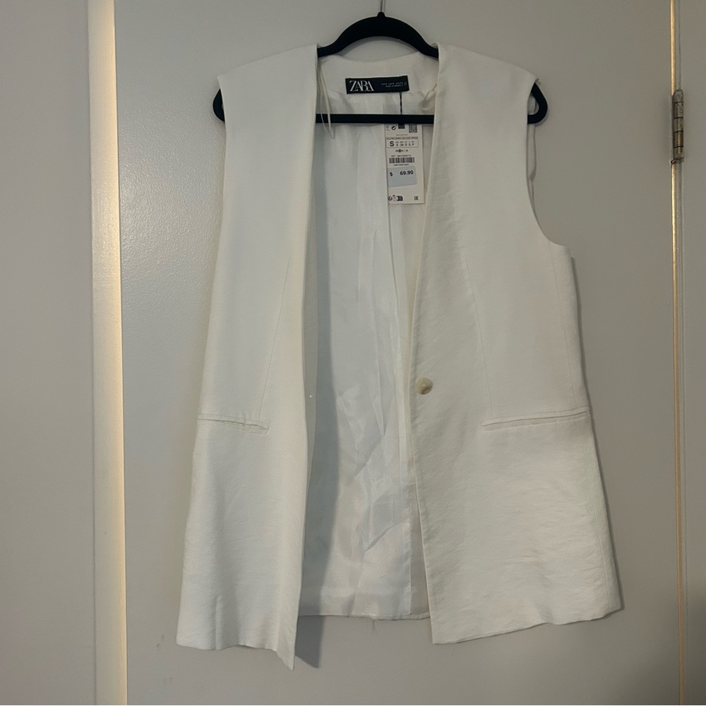 NWT Zara Women's Cream Sleeveless Vest